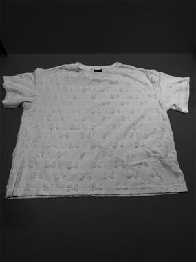 Disney Minnie Mouse Textured Bow Pattern Short Sleeve Top - White